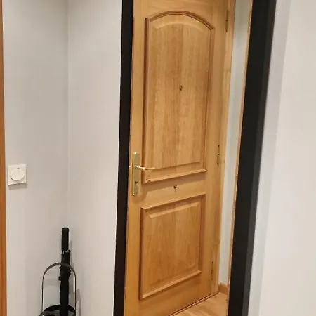 Apartamento Balmes 8 - 4 Pax Centrico Y Plaza De Garaje - Vut-4831-as