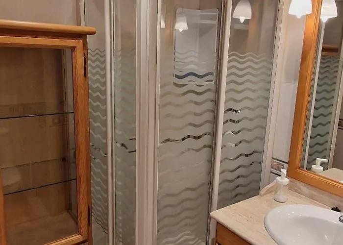 Balmes 8 - 6 Pax Céntrico Y Plaza De Garaje - Vut-4831-as *