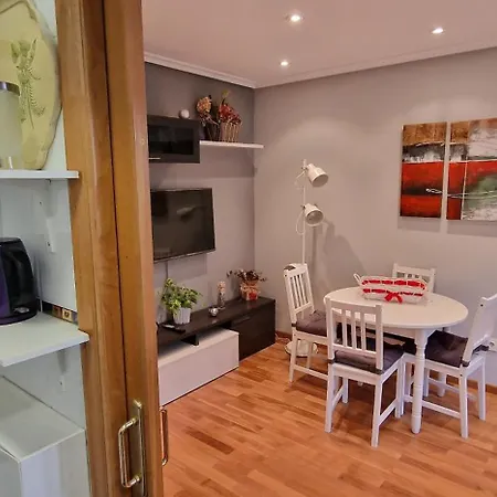 Balmes 8 - 6 Pax Centrico Y Plaza De Garaje - Vut-4831-as Gijón